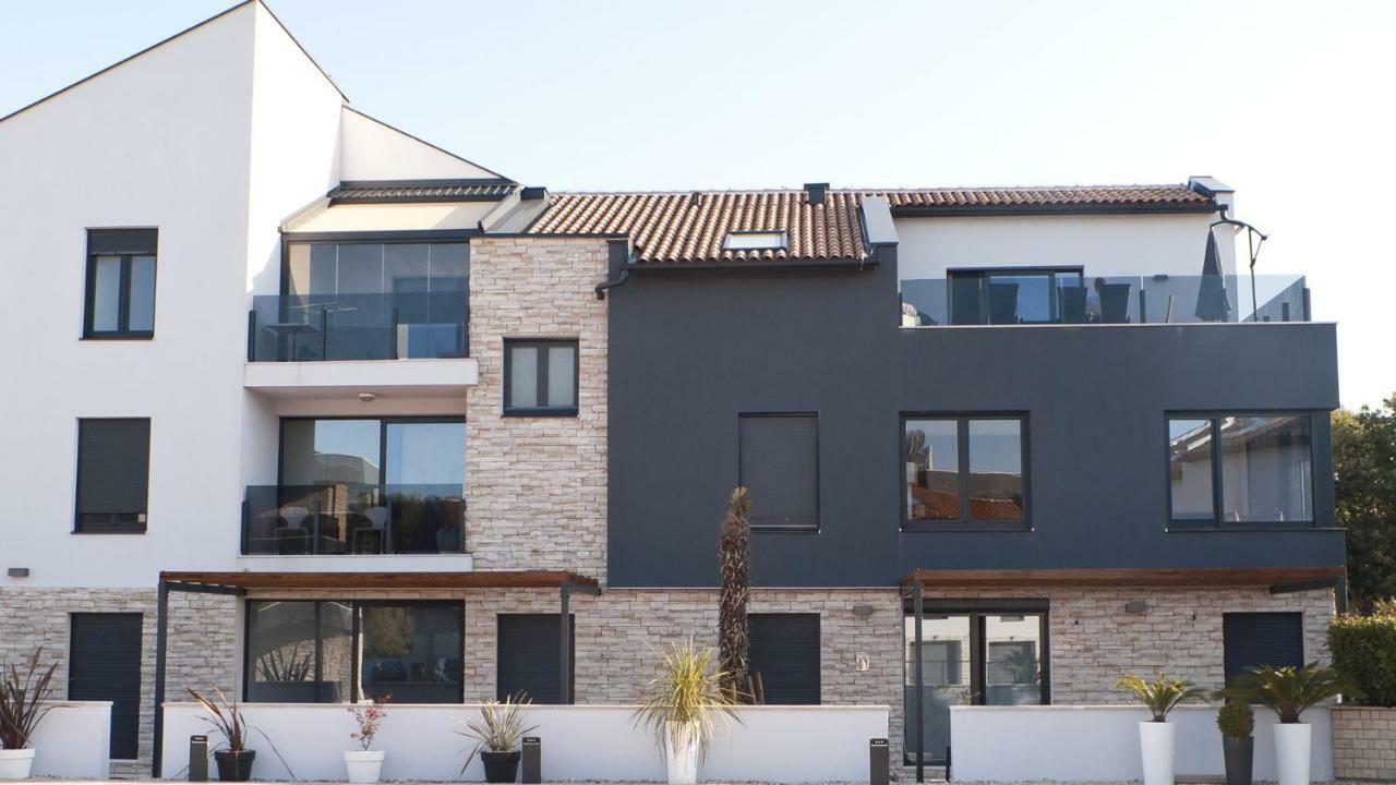 メドゥリンPenthouse No6アパートメント エクステリア 写真