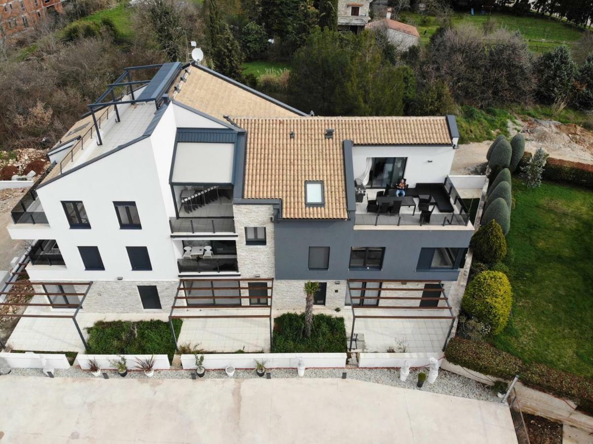 メドゥリンPenthouse No6アパートメント エクステリア 写真